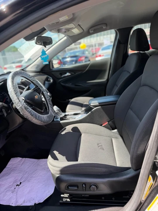 2020 Chevrolet Malibu - Image 6 of 17