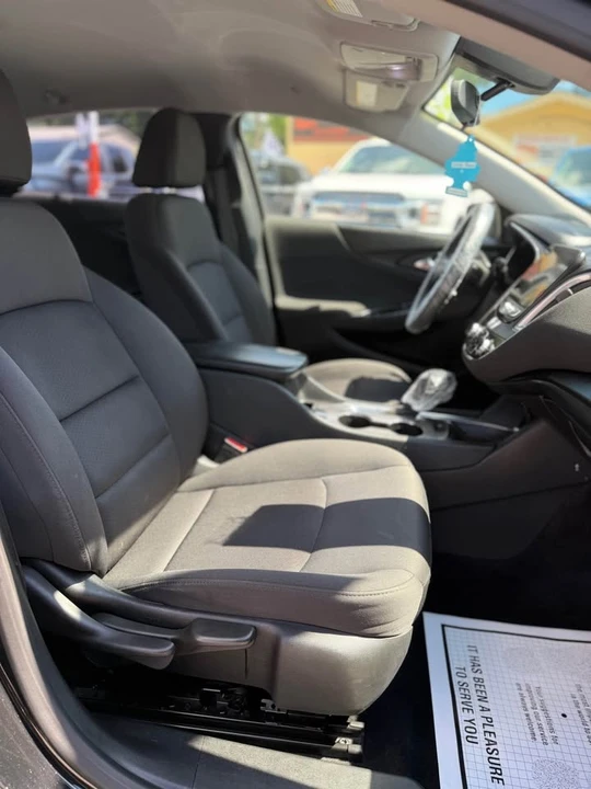 2020 Chevrolet Malibu - Image 7 of 17