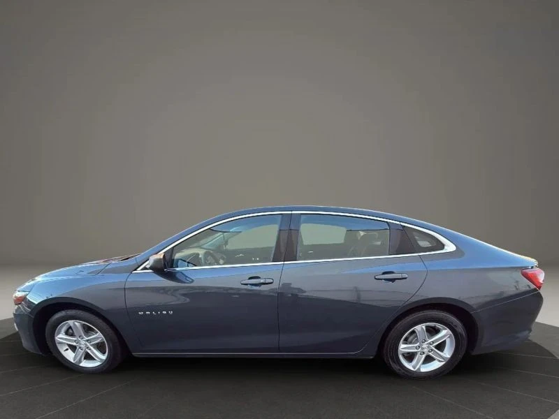 2020 Chevrolet Malibu - Image 8 of 12