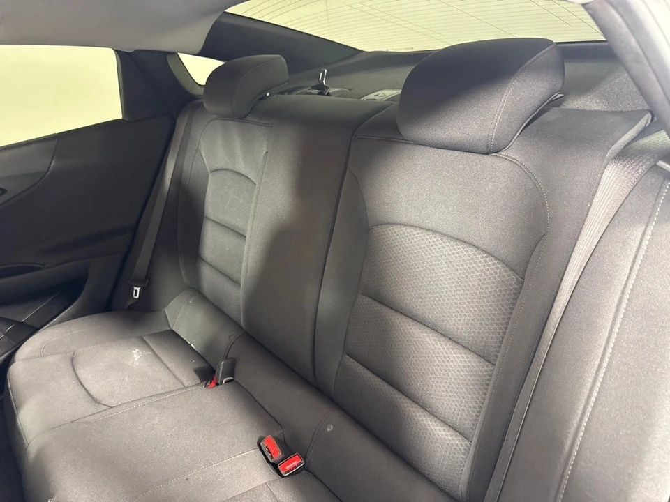 2020 Chevrolet Malibu - Image 20 of 21