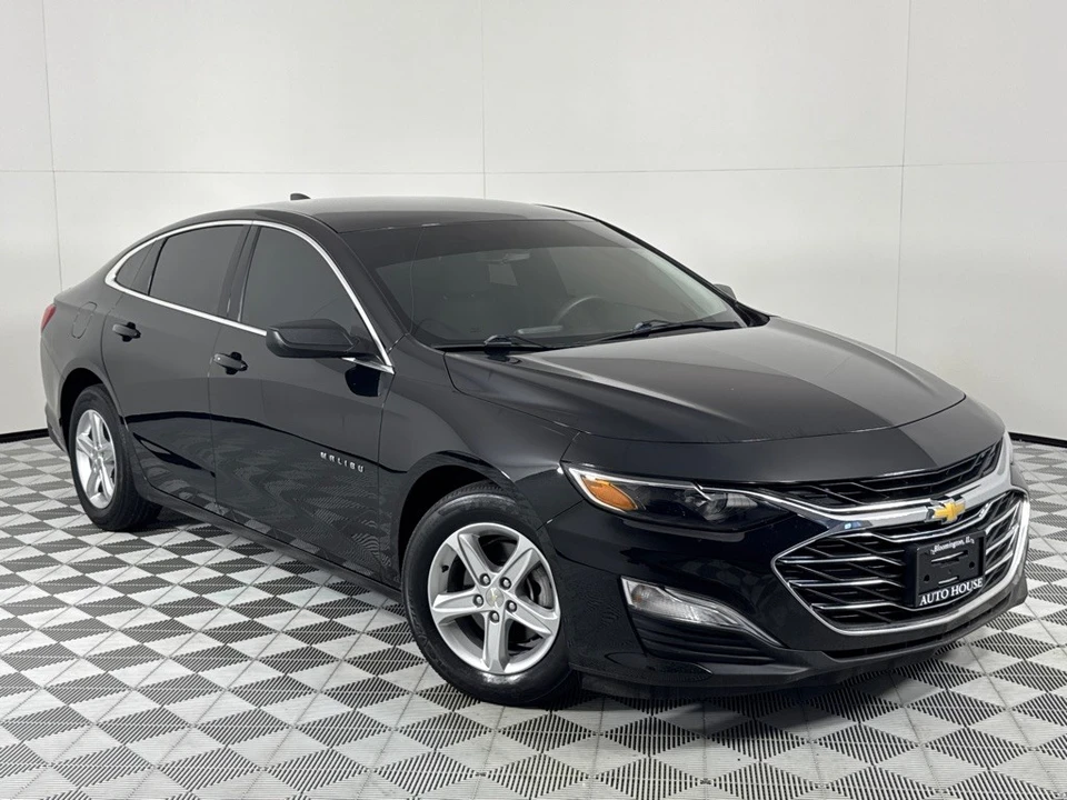 2020 Chevrolet Malibu - Image 2 of 12