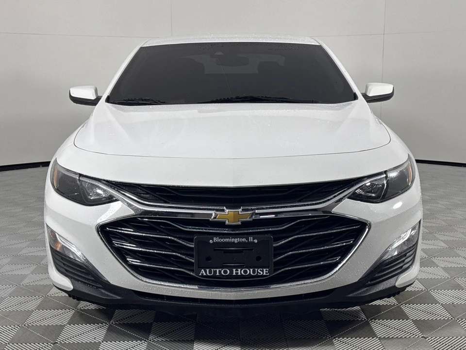 2020 Chevrolet Malibu - Image 9 of 12