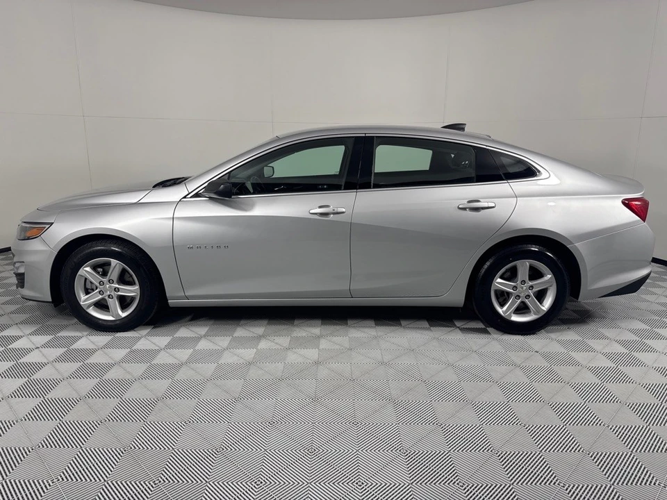 2020 Chevrolet Malibu - Image 5 of 12