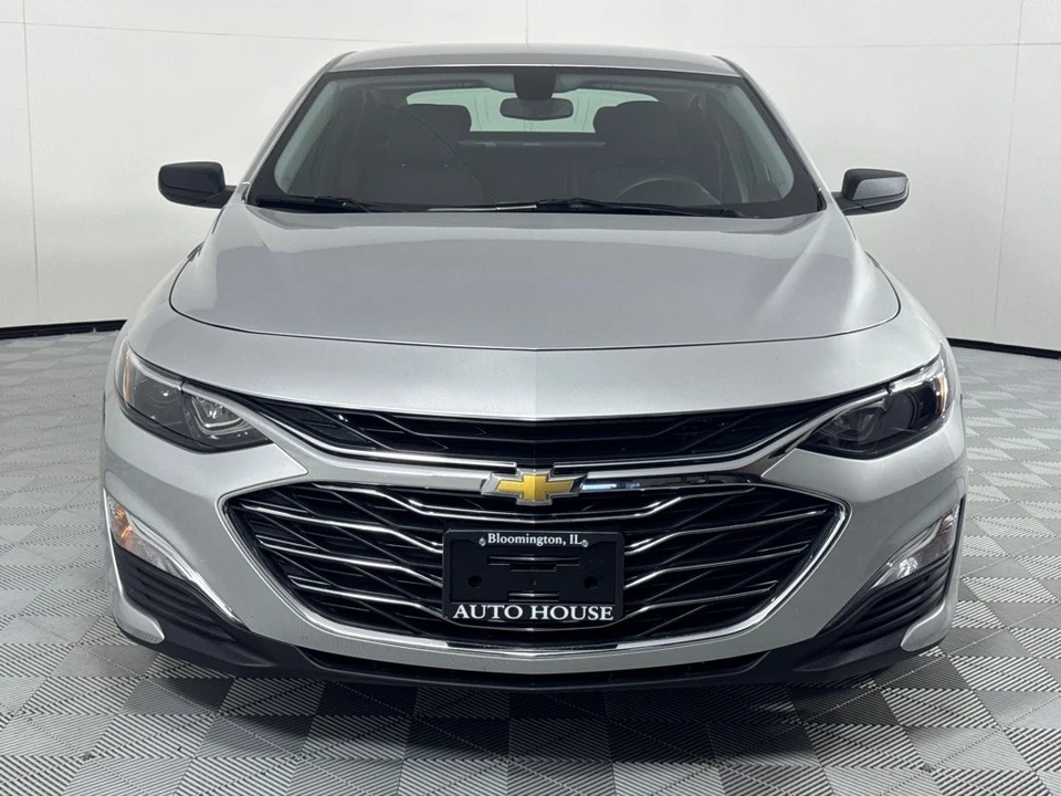 2020 Chevrolet Malibu - Image 8 of 12