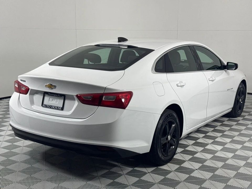 2020 Chevrolet Malibu - Image 5 of 12