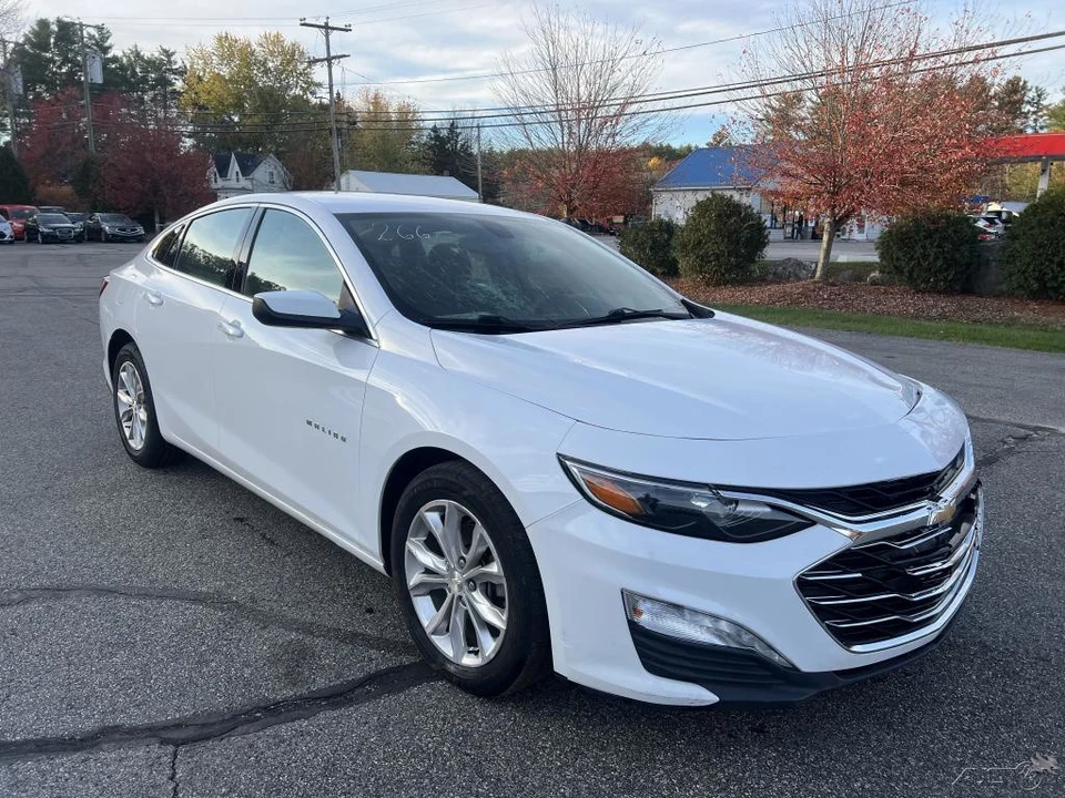 2020 Chevrolet Malibu - Image 8 of 12