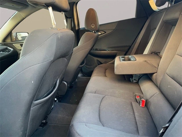 2020 Chevrolet Malibu - Image 14 of 21