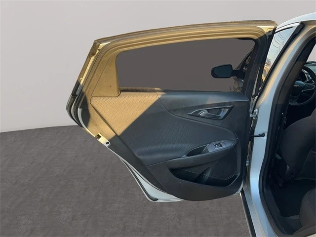 2020 Chevrolet Malibu - Image 13 of 21