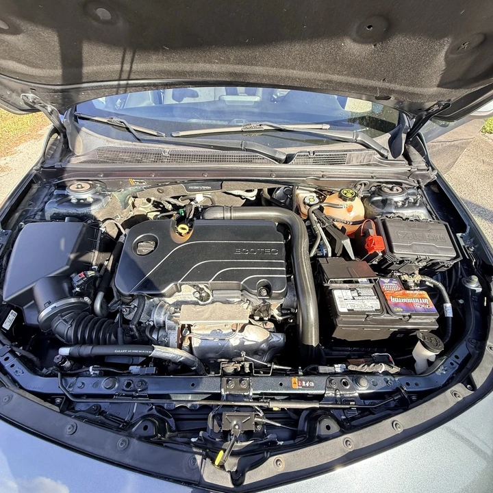 2020 Chevrolet Malibu - Image 14 of 15