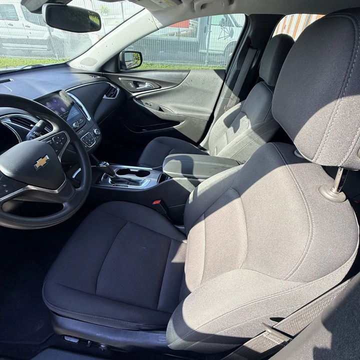 2020 Chevrolet Malibu - Image 11 of 15