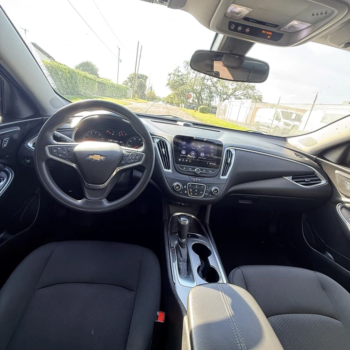 2020 Chevrolet Malibu - Image 9 of 15