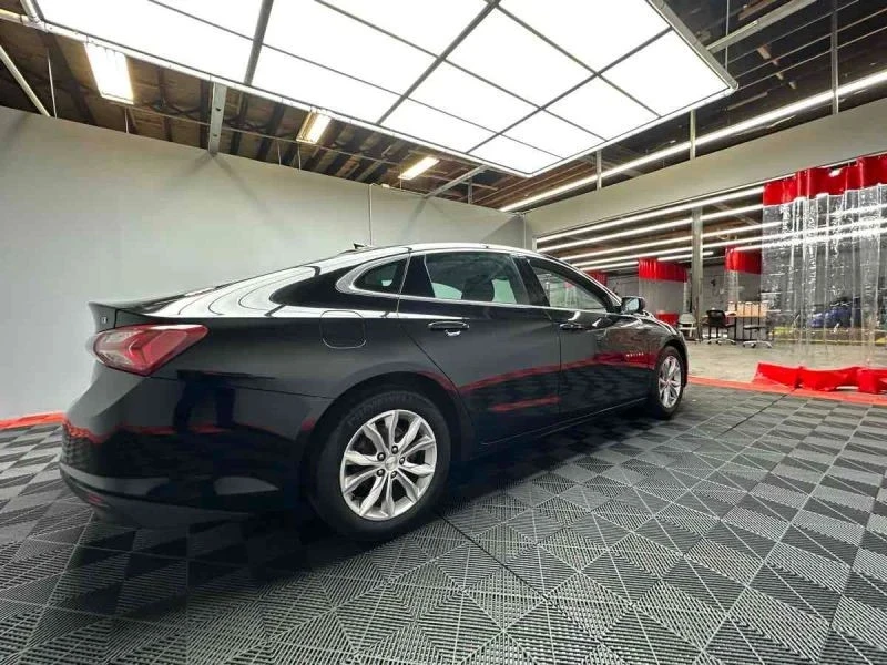 2020 Chevrolet Malibu - Image 9 of 12