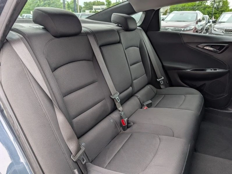 2020 Chevrolet Malibu - Image 11 of 12