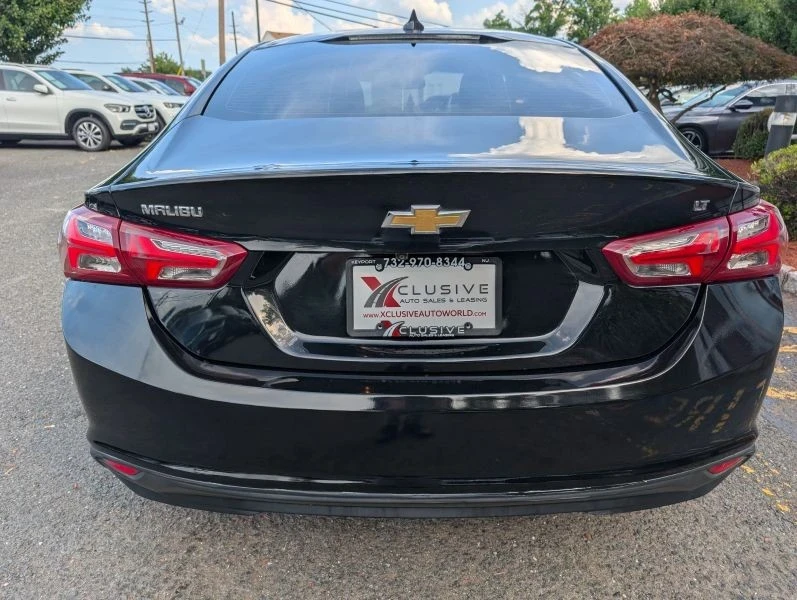 2020 Chevrolet Malibu - Image 6 of 12