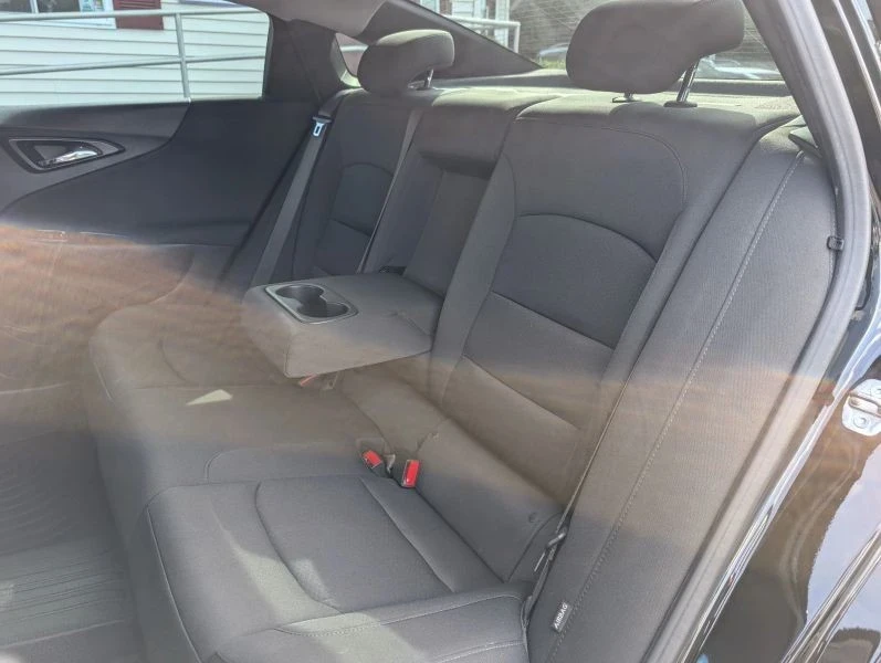 2020 Chevrolet Malibu - Image 9 of 12