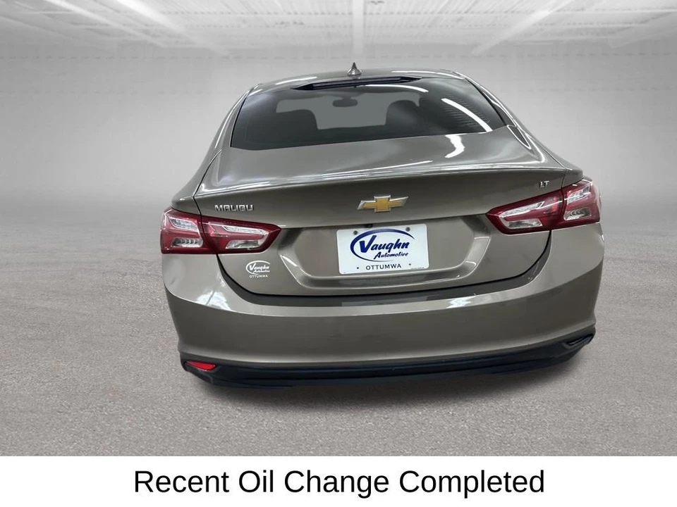 2020 Chevrolet Malibu - Image 11 of 12