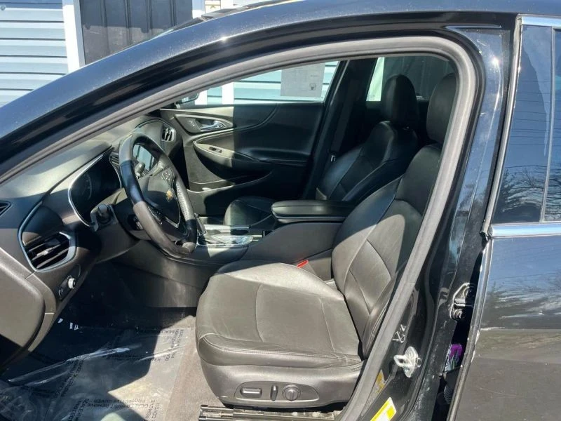 2020 Chevrolet Malibu - Image 9 of 12