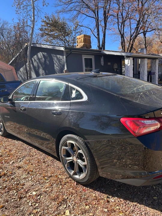 2020 Chevrolet Malibu - Image 2 of 4