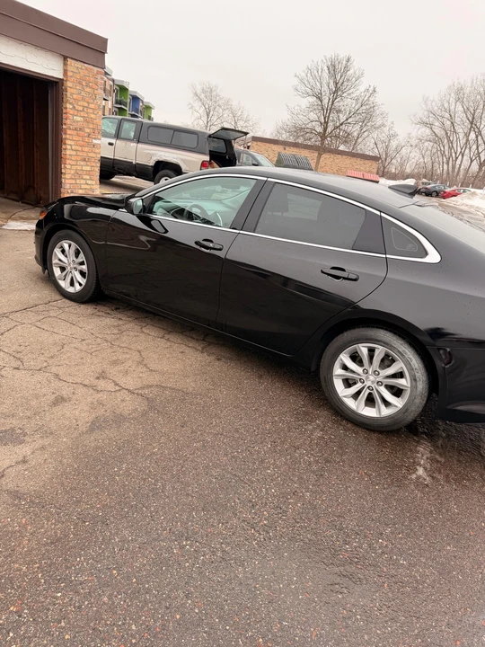 2020 Chevrolet Malibu - Image 10 of 21