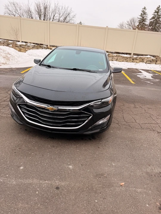 2020 Chevrolet Malibu - Image 2 of 21