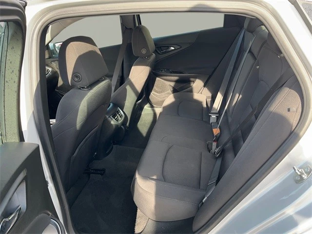 2020 Chevrolet Malibu - Image 14 of 21