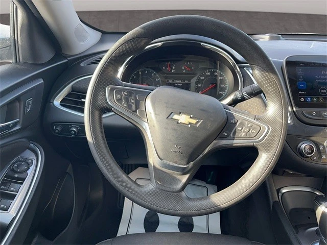 2020 Chevrolet Malibu - Image 20 of 21