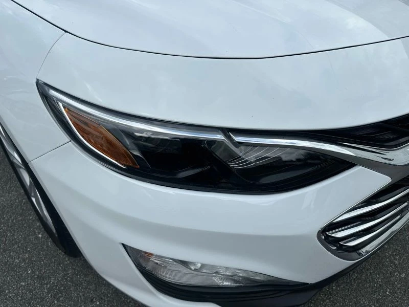 2020 Chevrolet Malibu - Image 8 of 12