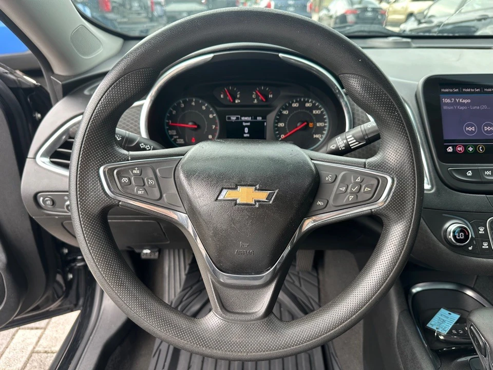 2020 Chevrolet Malibu - Image 12 of 21