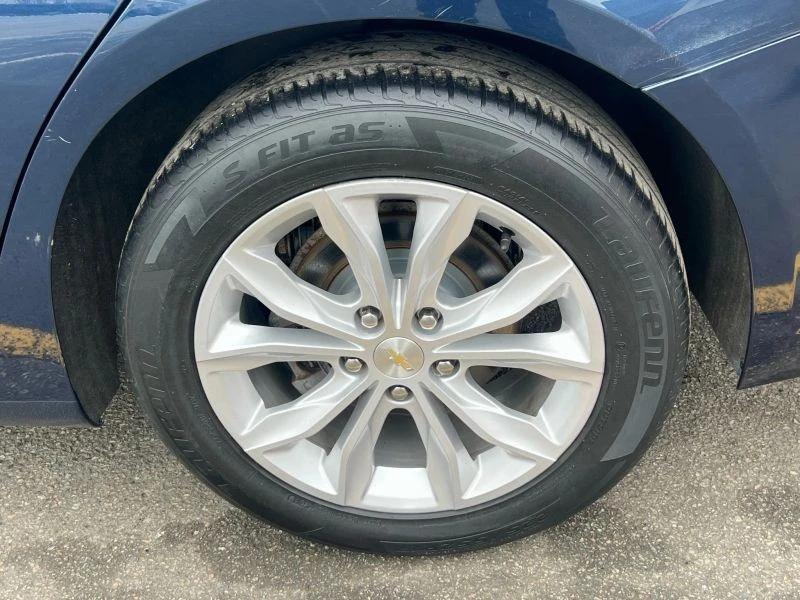 2020 Chevrolet Malibu - Image 10 of 12