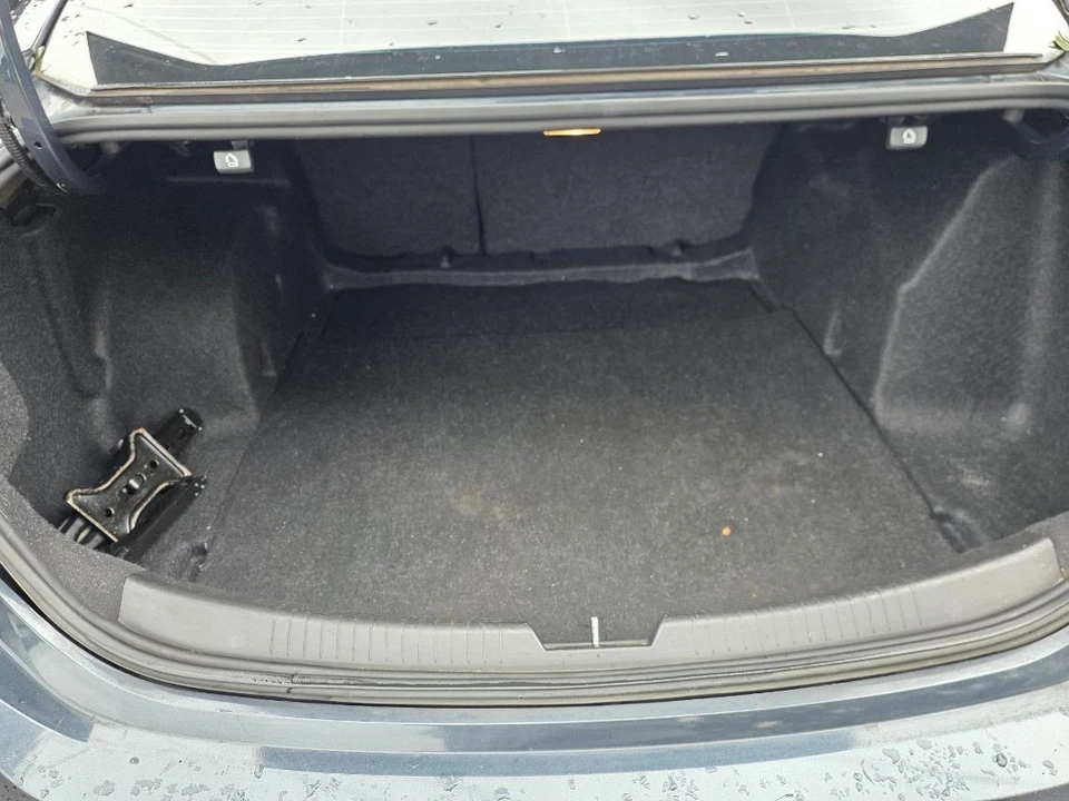 2020 Chevrolet Malibu - Image 14 of 14
