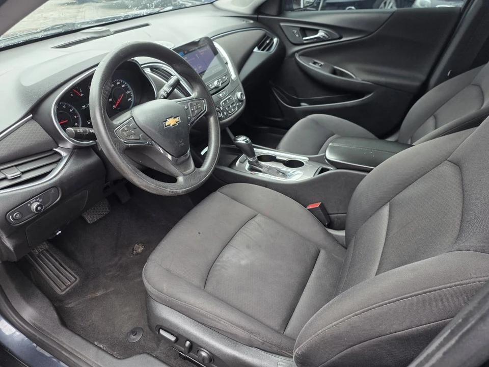 2020 Chevrolet Malibu - Image 9 of 14