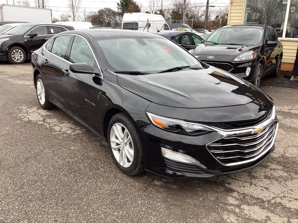 2020 Chevrolet Malibu - Image 13 of 21
