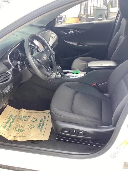 2020 Chevrolet Malibu - Image 18 of 21
