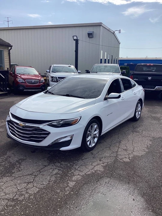 2020 Chevrolet Malibu - Image 2 of 21
