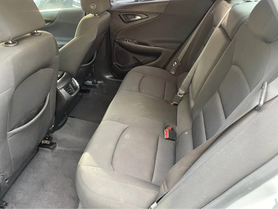 2020 Chevrolet Malibu - Image 8 of 11