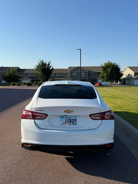 2020 Chevrolet Malibu - Image 4 of 14