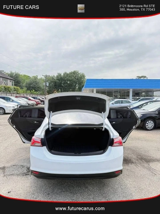 2020 Chevrolet Malibu - Image 5 of 16
