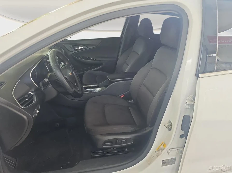 2020 Chevrolet Malibu - Image 8 of 21