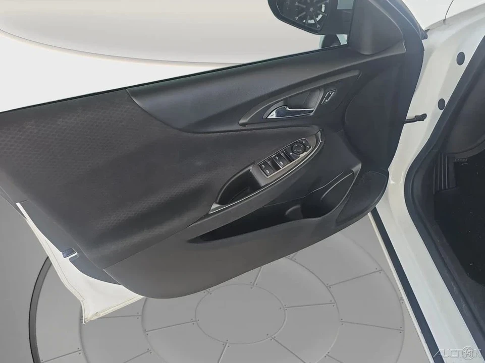 2020 Chevrolet Malibu - Image 13 of 21