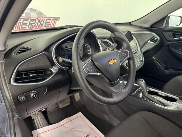 2020 Chevrolet Malibu - Image 10 of 12