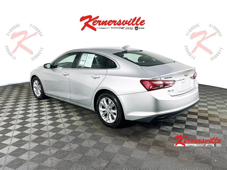 2020 Chevrolet Malibu - Image 5 of 21
