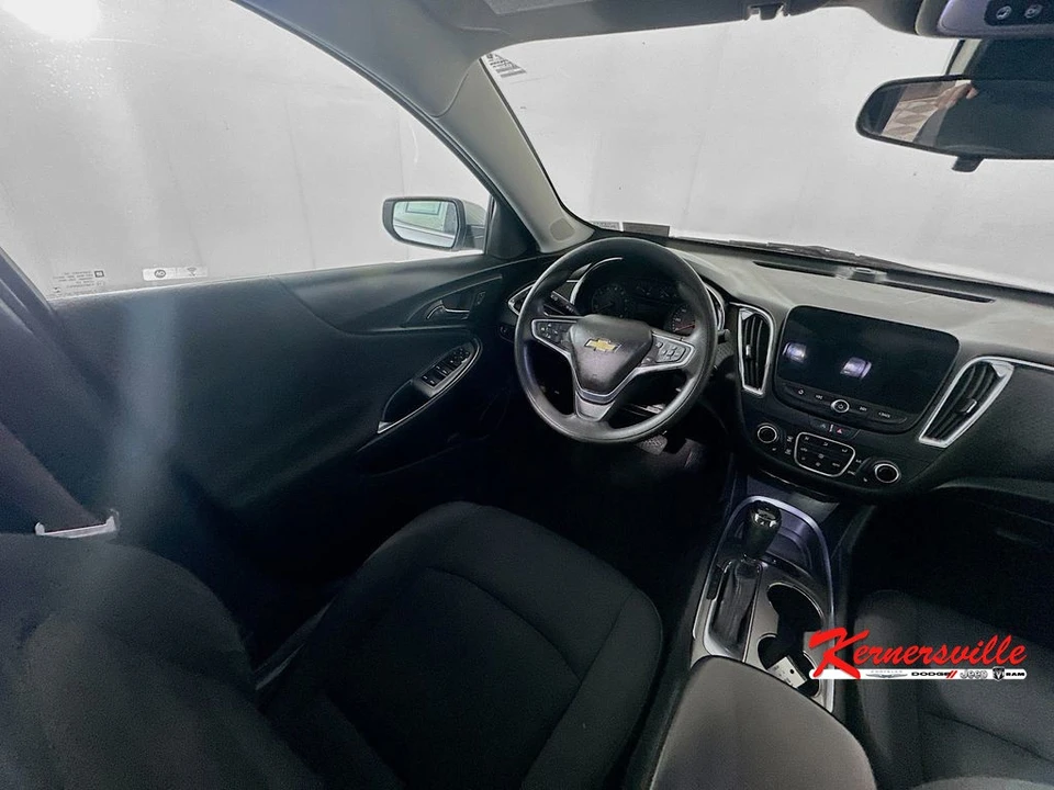 2020 Chevrolet Malibu - Image 9 of 21