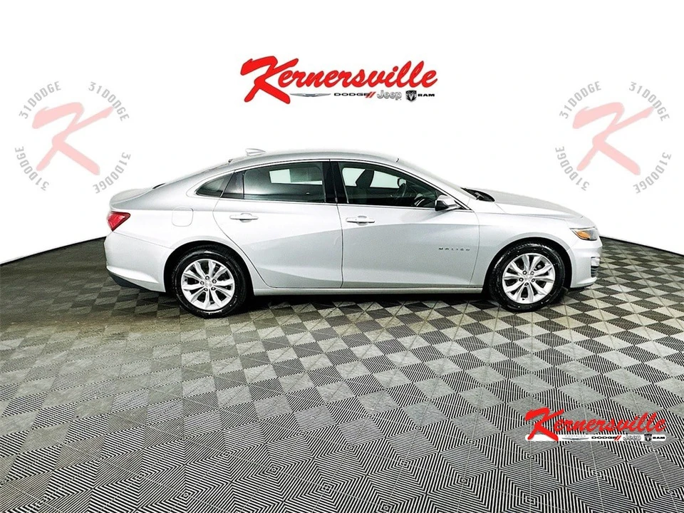 2020 Chevrolet Malibu - Image 8 of 21