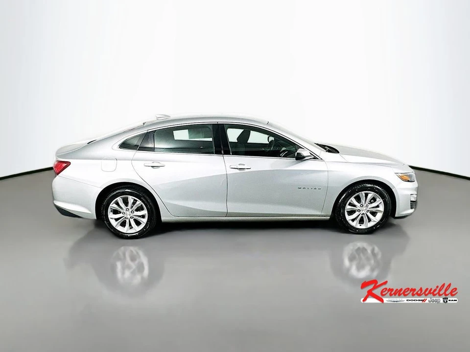 2020 Chevrolet Malibu - Image 8 of 21