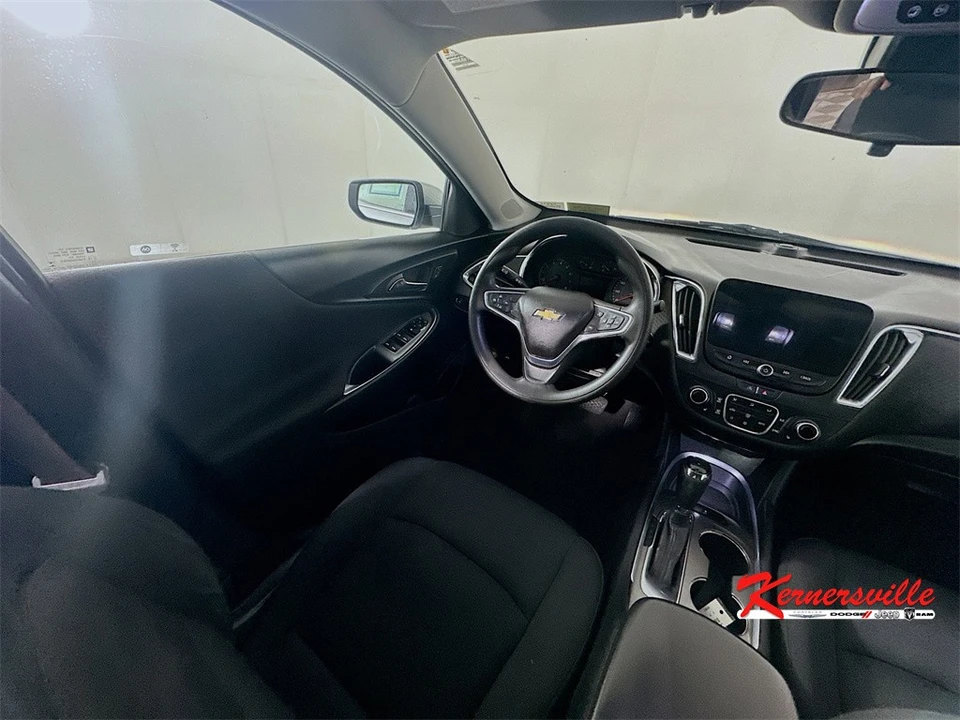 2020 Chevrolet Malibu - Image 9 of 21