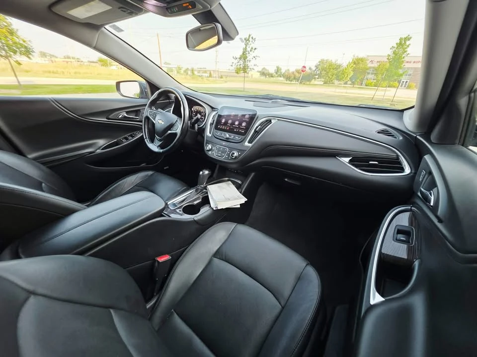 2020 Chevrolet Malibu - Image 8 of 20