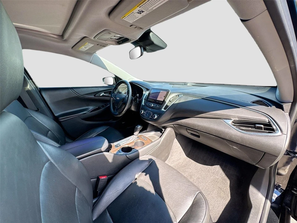2020 Chevrolet Malibu - Image 11 of 16