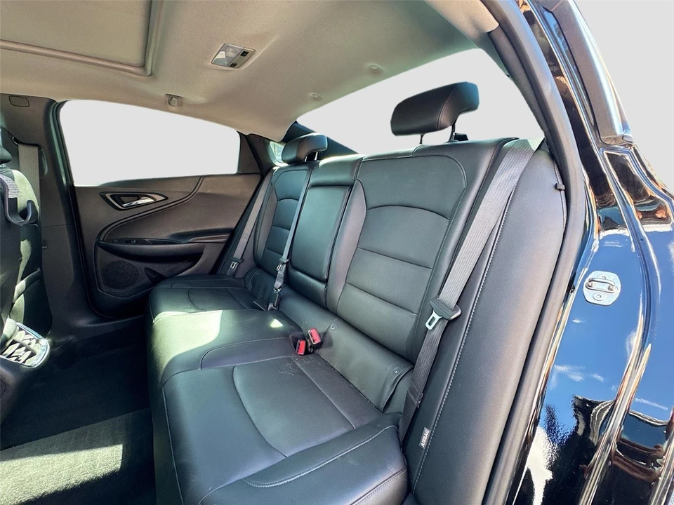 2020 Chevrolet Malibu - Image 16 of 16