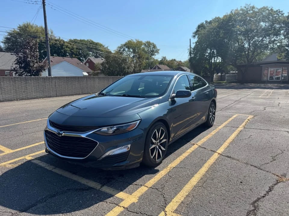 2020 Chevrolet Malibu - Image 6 of 10