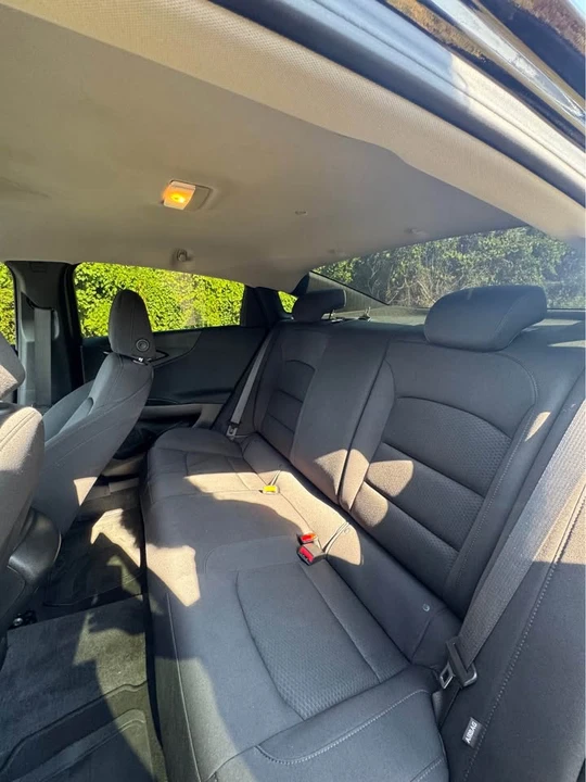 2020 Chevrolet Malibu - Image 8 of 10